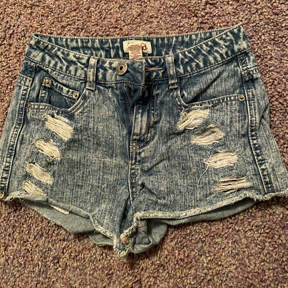 ripped short shorts